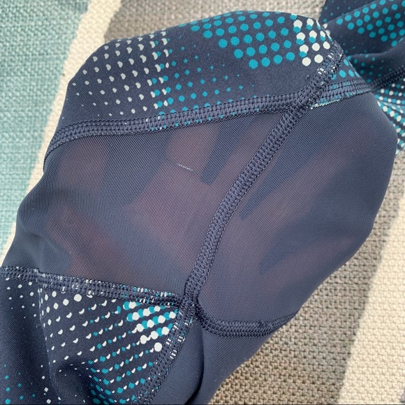 Athleta blue and teal mesh running pants with back pocket - Picture 11 of 11